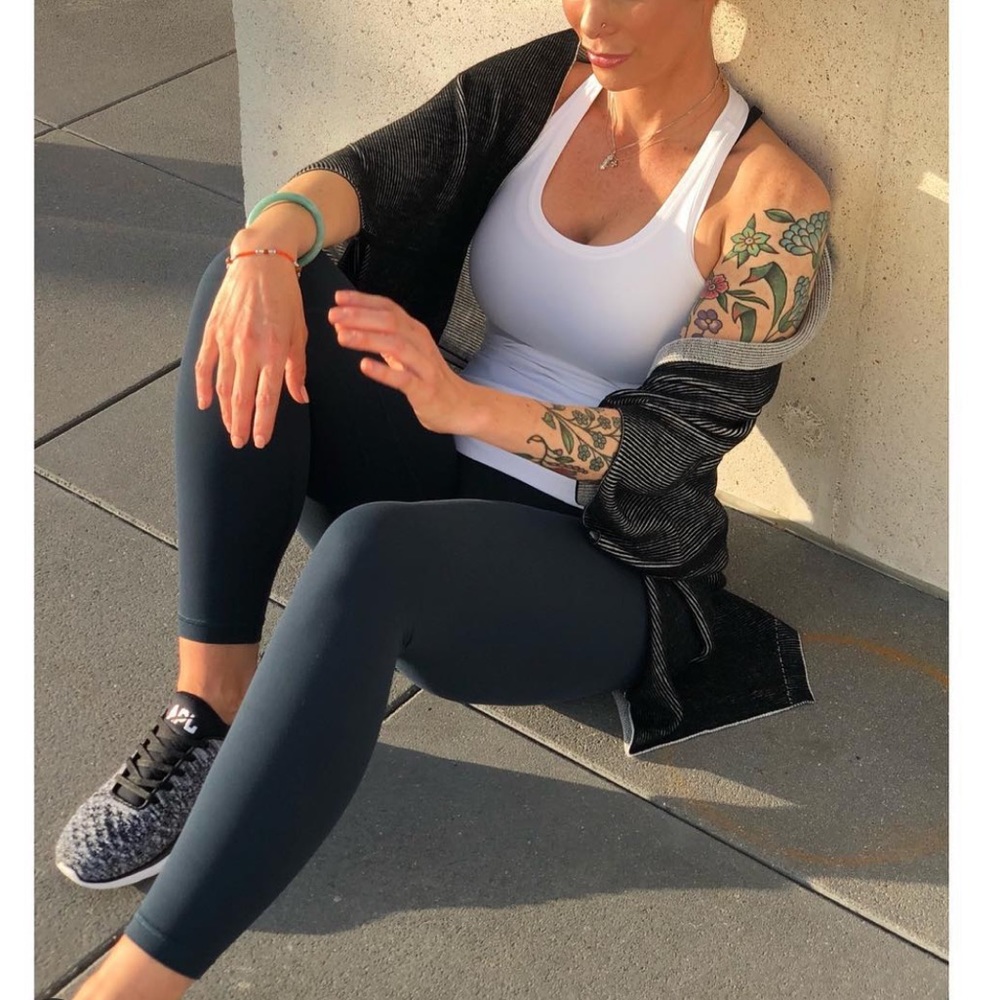 ❤️🍋lululemon Be Still Wrap🍋❤️